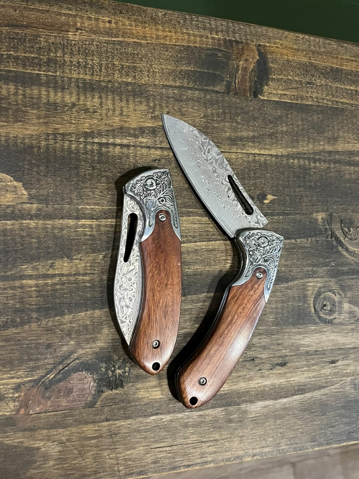 Damascus Knife