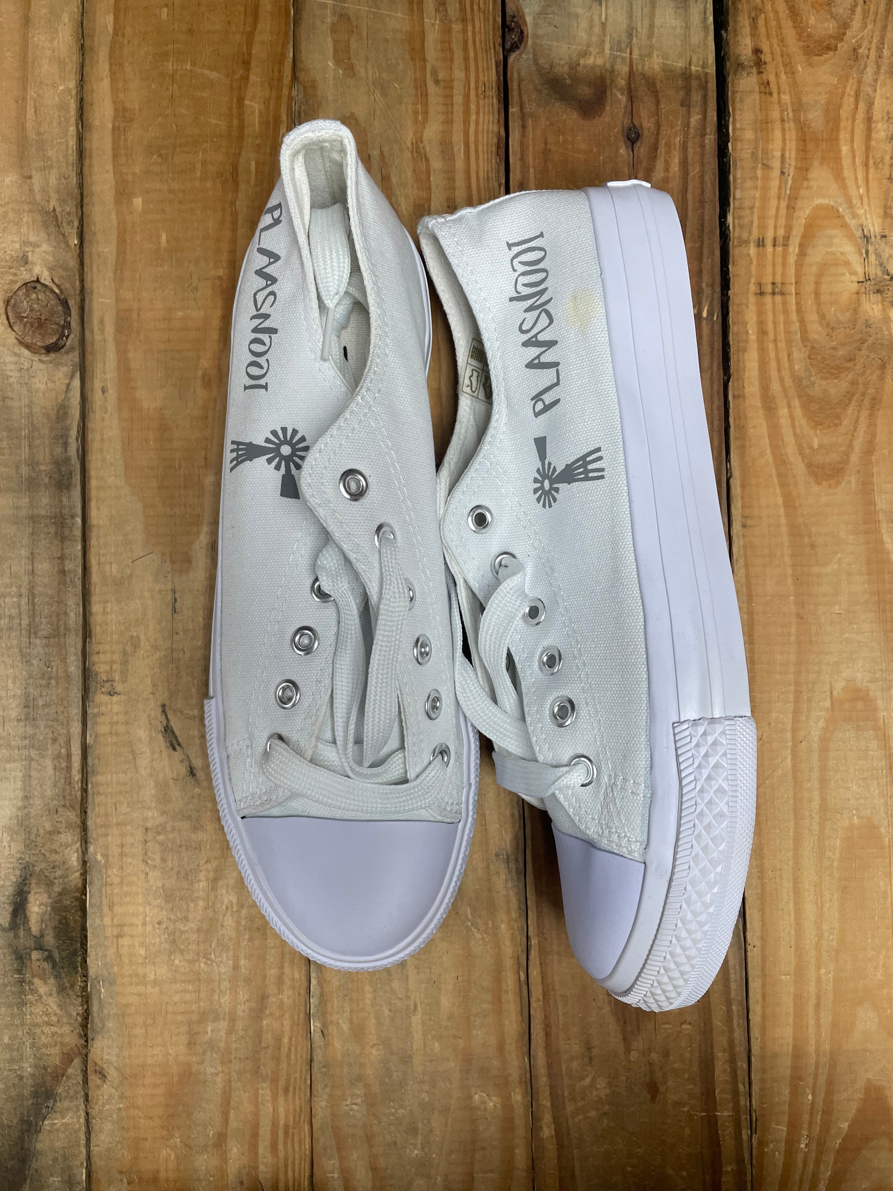 Tekkies